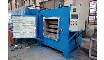 Industrial chamber type sintering furnace for iron powder parts